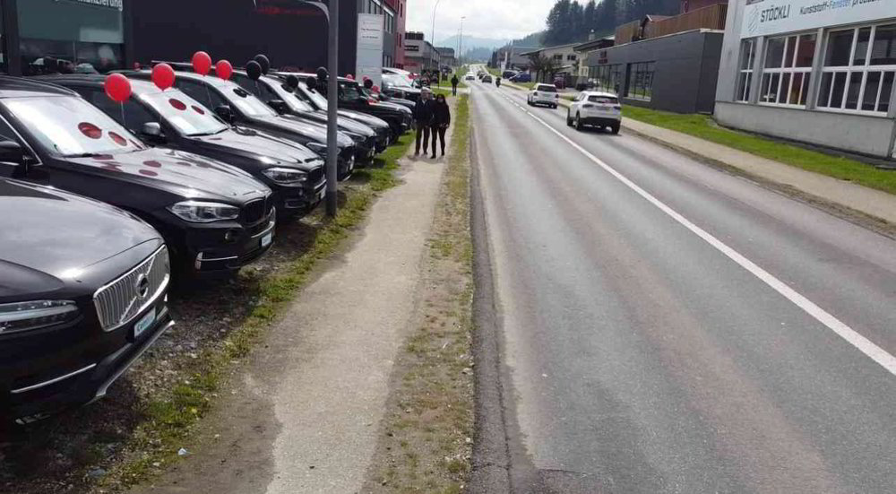 Grosser Verkaufsplatz mit Showroom und Unterdach ab sofort - Ansicht 5