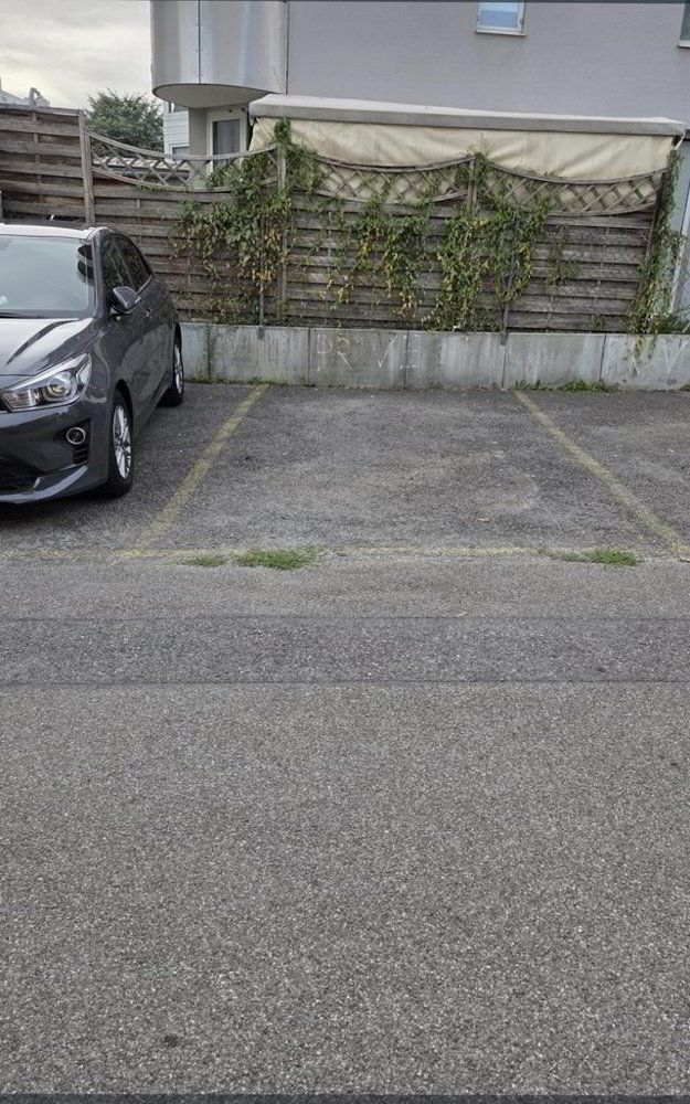 null Zimmer Parkplatz, Garage zu vermieten in Renens VD - Bild 1/2