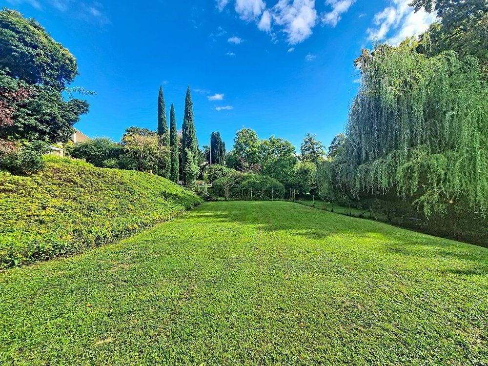 8 rooms House to buy in Rolle - image 1/13