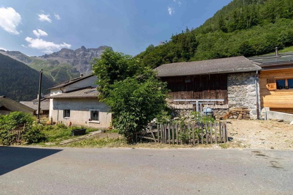 3.5 rooms House to buy in St-Maurice - image 1/13