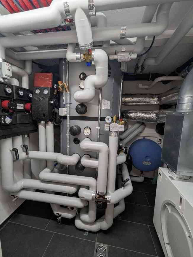 Casa di 6.5 locali in vendita a Erschwil - immagine 1/7