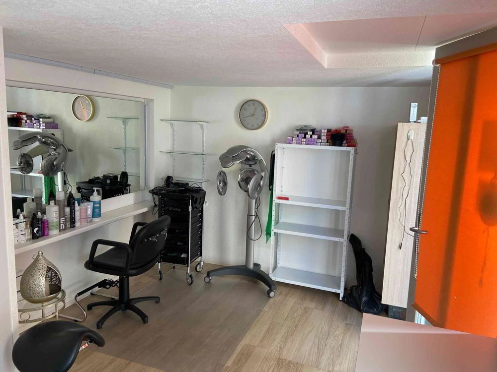 Kosmetik- oder Coiffeur- Massagestudio. - Ansicht 3