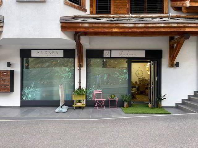Commercial space in a recent building