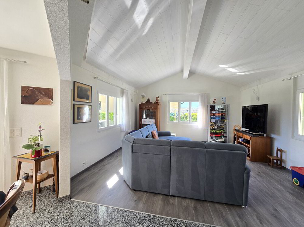 7 rooms House to buy in Chamoson - image 1/13
