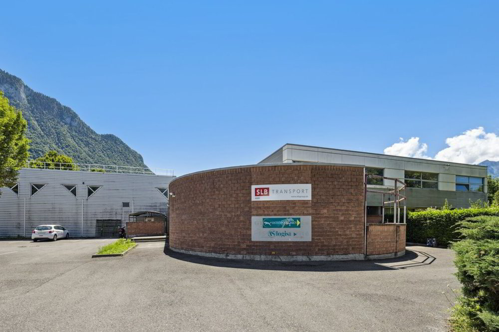 null rooms Office & Commercial for rent in Villeneuve VD - image 1/4