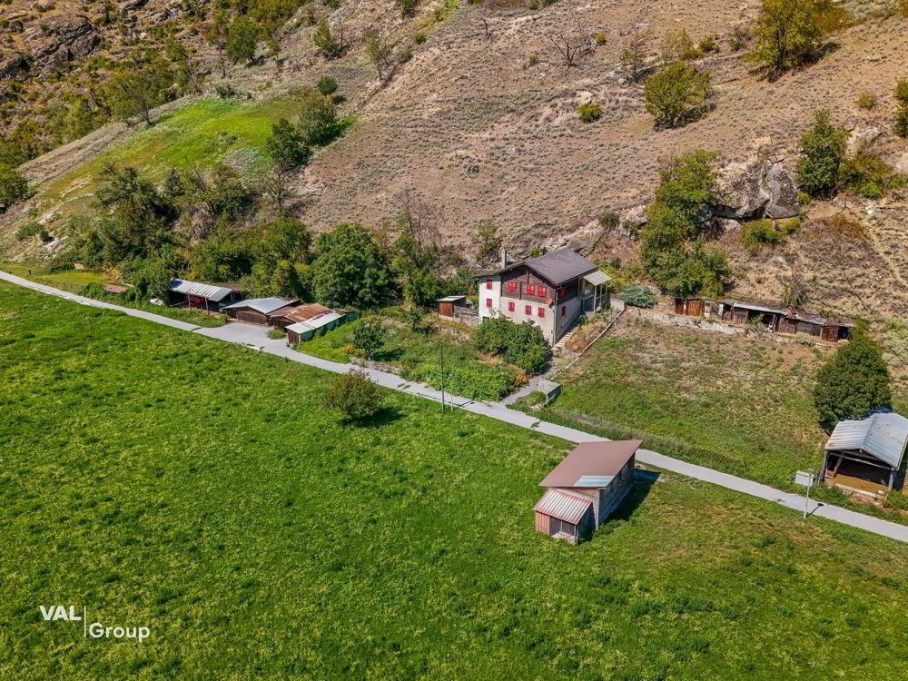 Baulandreserve mit Entwicklungspotenzial - Wohnhaus in Lalden - Ansicht 2