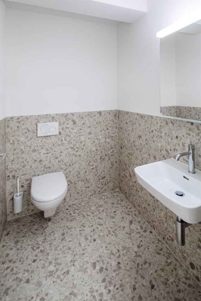 null rooms Office & Commercial for rent in St. Gallen - image 1/9