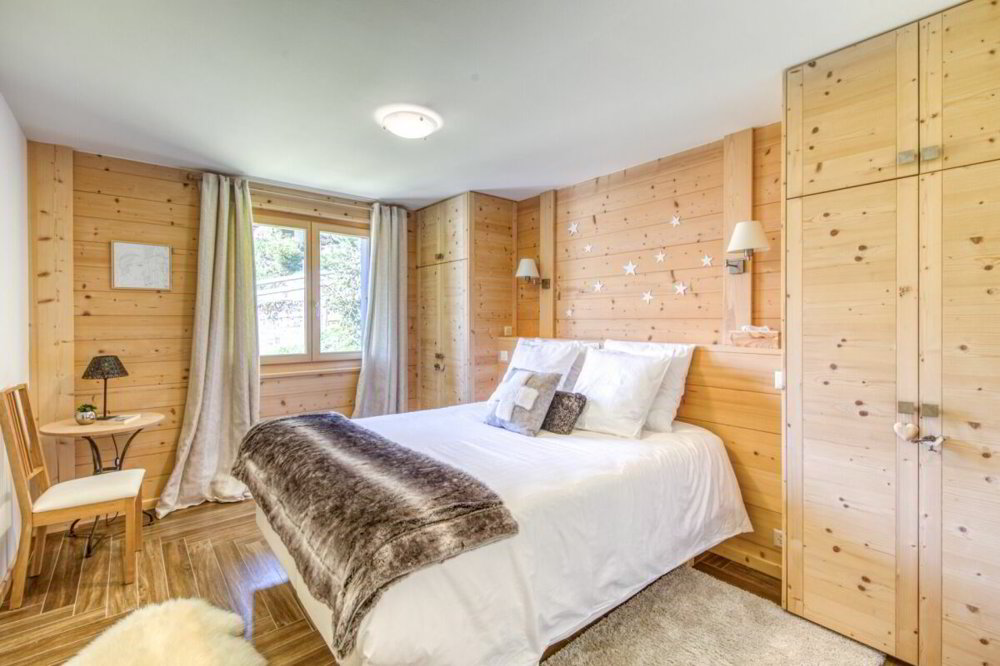 Appartement 4 pièces à louer à Champéry - image 1/13