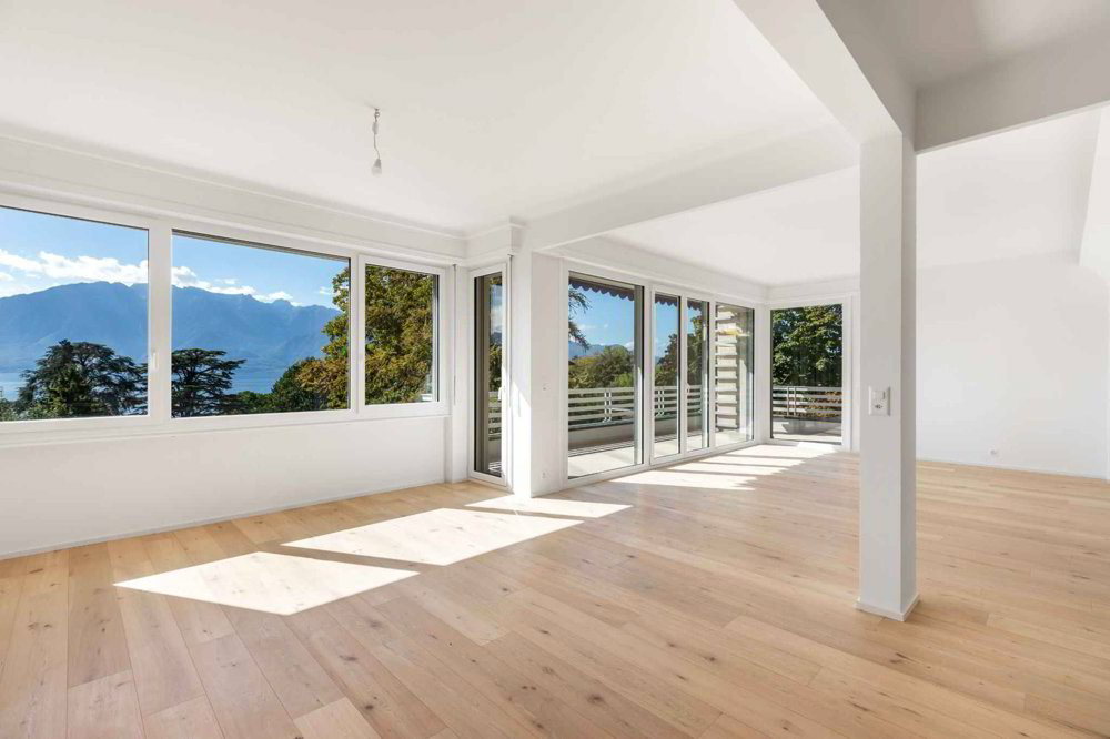 4 rooms Apartment to buy in Corseaux - image 1/8