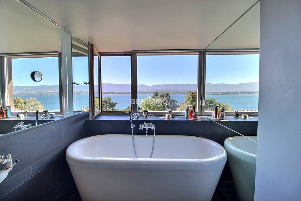 10 Zimmer Haus zum verkaufen in Anières - Bild 1/9