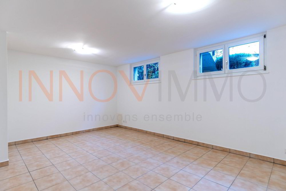 Maison 5.5 pièces à louer à Bellevue - image 1/12