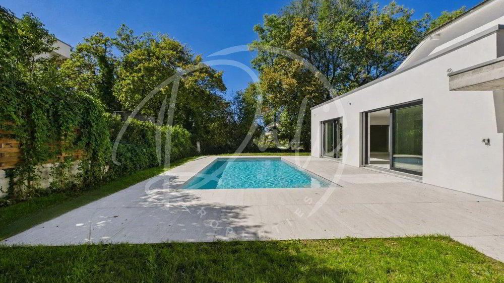 7 Zimmer Haus zum verkaufen in Collonge-Bellerive - Bild 1/10