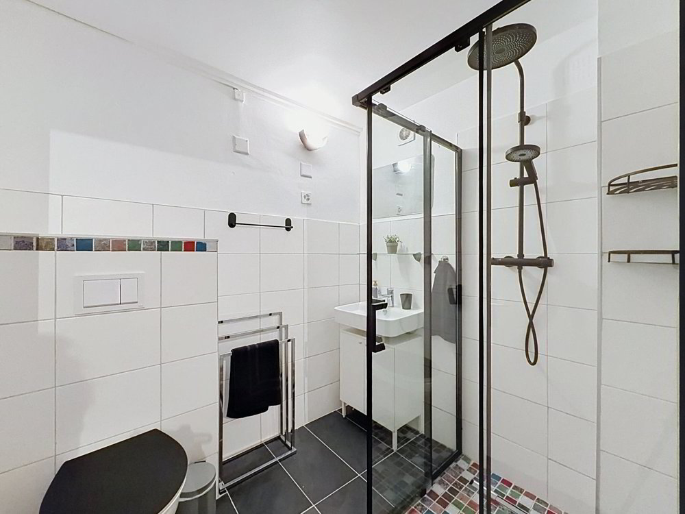 7 rooms House to buy in Les Collons - image 1/11