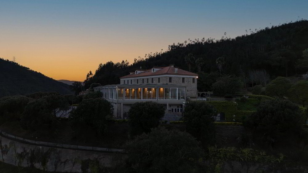 Casa di 26 locali in vendita a Giswil - immagine 1/11