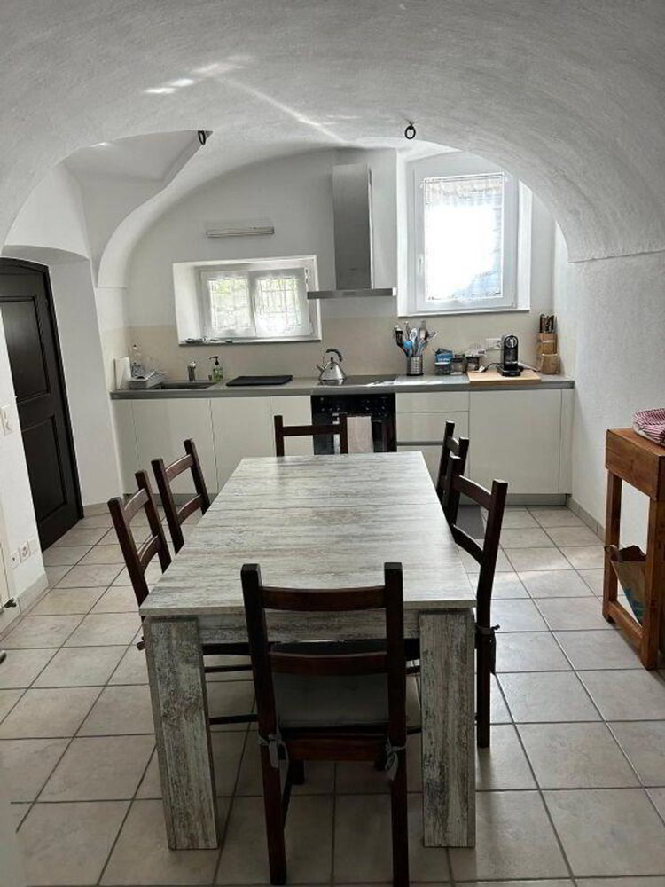 4.5 rooms House to buy in Losone - image 1/9