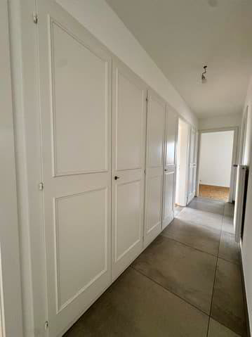 8 Zimmer Haus zum verkaufen in Villars-Ste-Croix - Bild 1/13