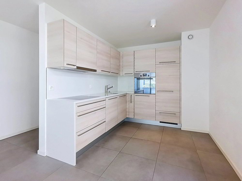 3.5 rooms Apartment to buy in Veytaux - image 1/8