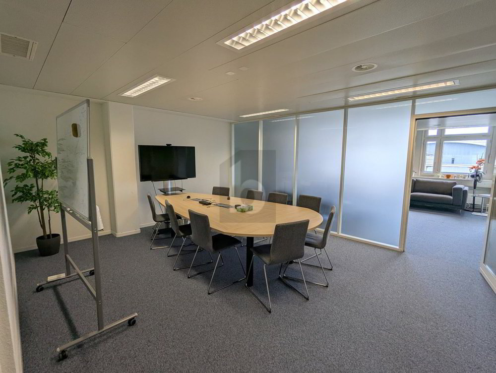 FLEXIBEL MIT EMPFANG, TERRASSE UND WARENLIFT - Ansicht 4