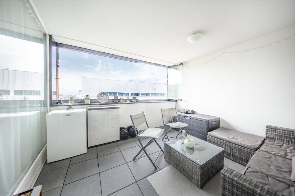 4.5 rooms Apartment to buy in Ibach - image 1/13