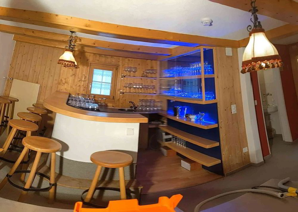 null rooms Office & Commercial for rent in Laax GR - image 1/9