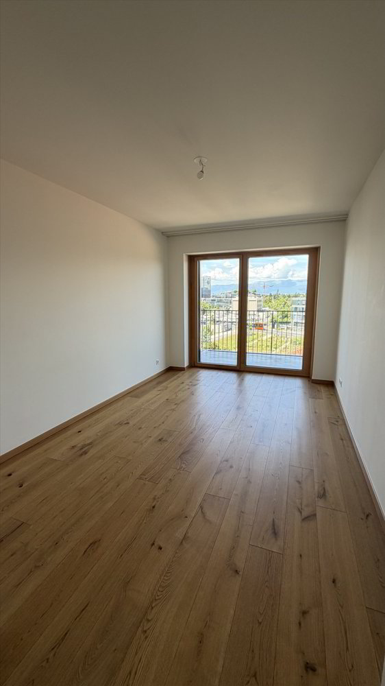 Appartement 5 pièces à louer à Thônex - image 1/12