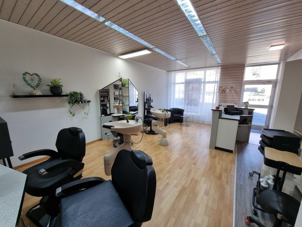 null rooms Office & Commercial for rent in Sargans - image 1/5