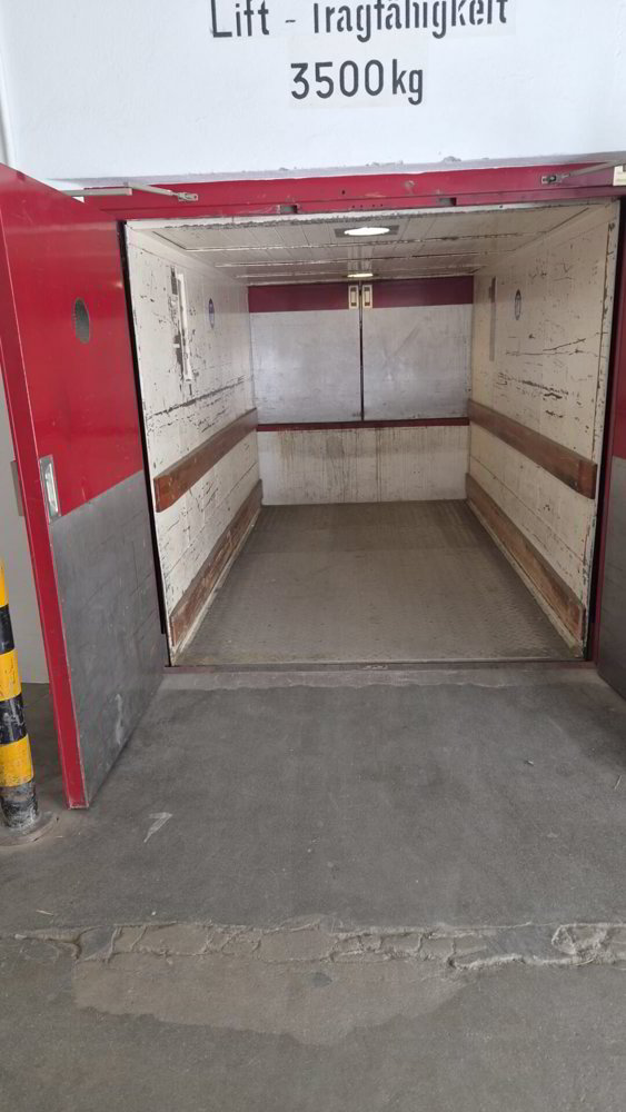 1 rooms Office & Commercial for rent in St. Gallen - image 1/9