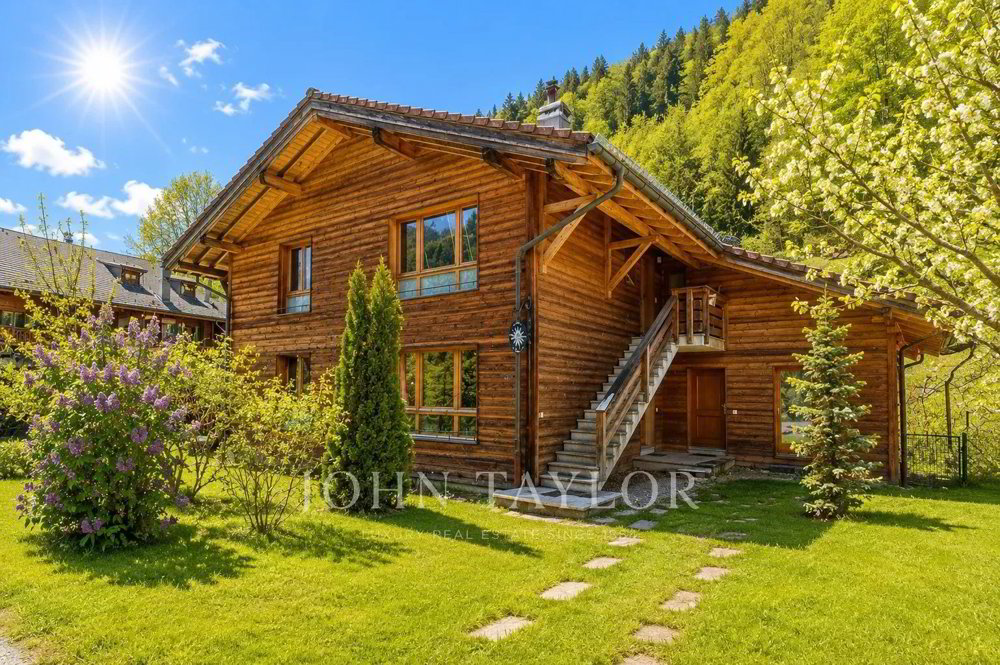Building with 4.84% return – Les Plans-sur-Bex