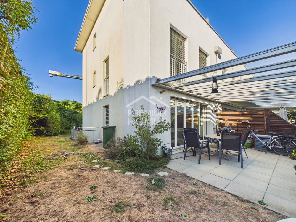 5 rooms House to buy in Reinach BL - image 1/9