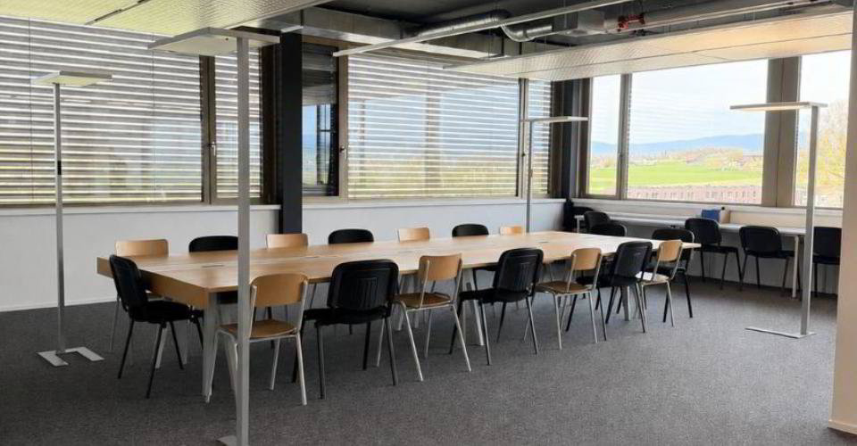 Bureau meublé neuf et lumineux - de 32 m² à louer à St-Aubin - Ansicht 2