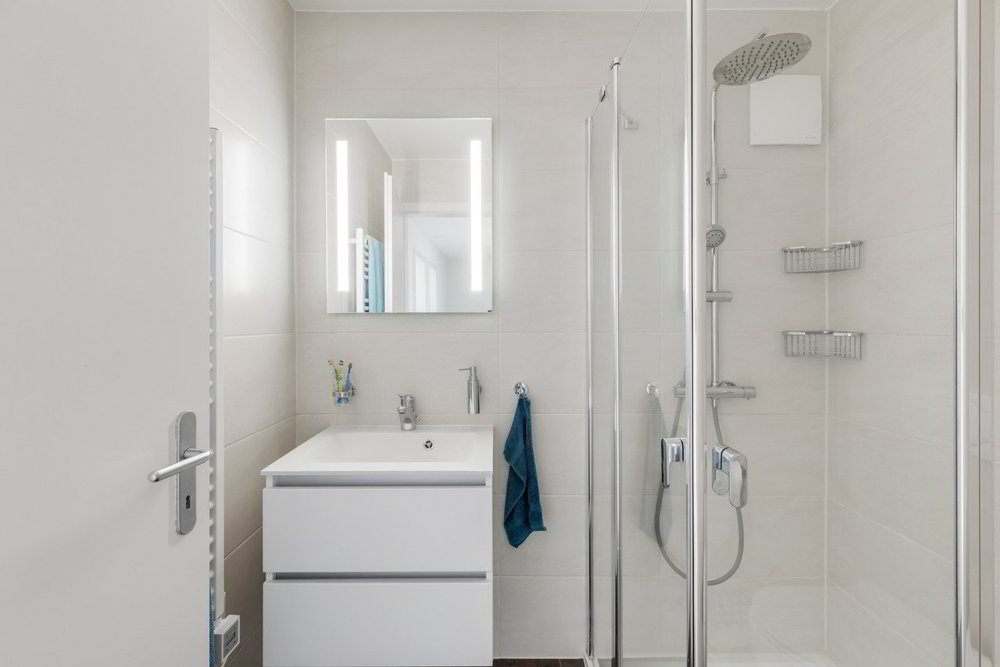 4 rooms Apartment to buy in Freiburg - image 1/13