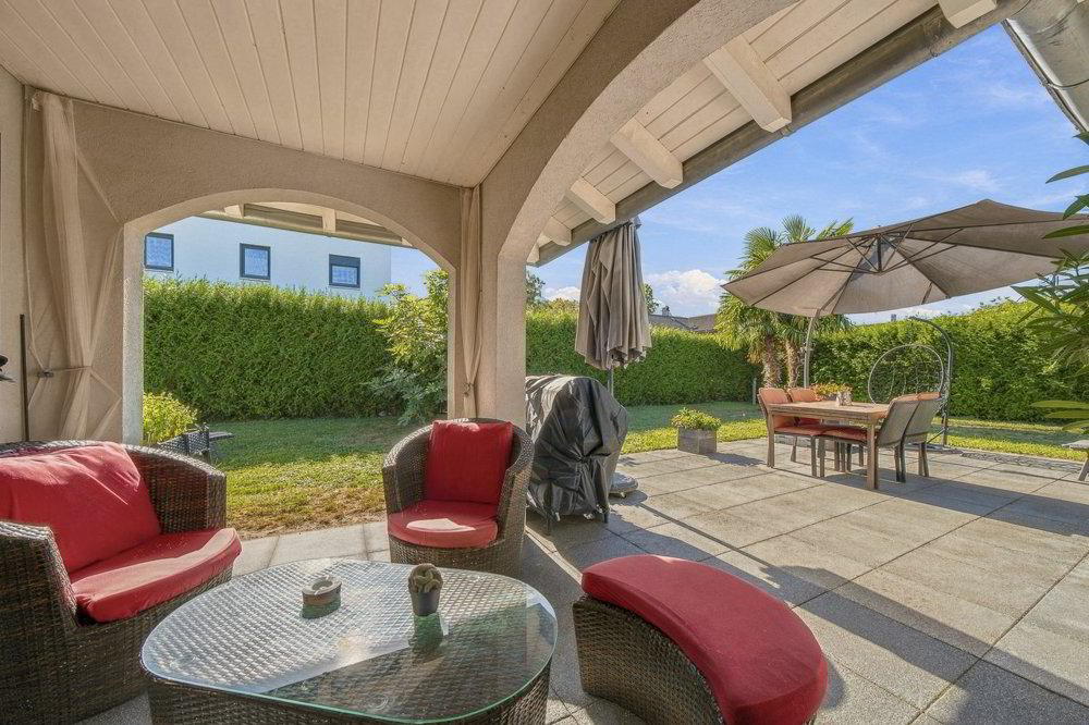 5 rooms House to buy in Bouveret - image 1/13