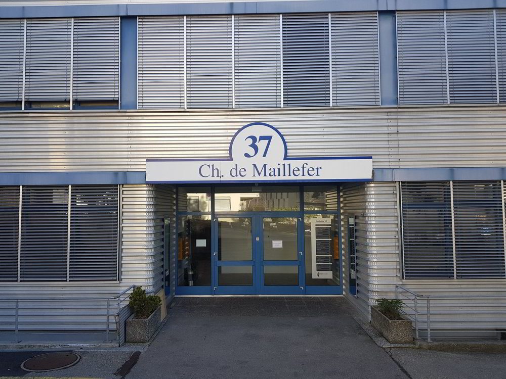 null rooms Office & Commercial for rent in Le Mont-sur-Lausanne - image 1/4