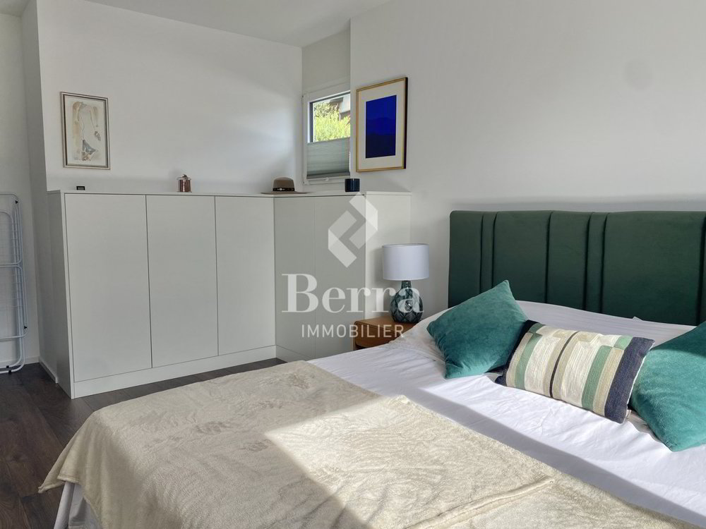 4 rooms Apartment to buy in Veyras - image 1/13