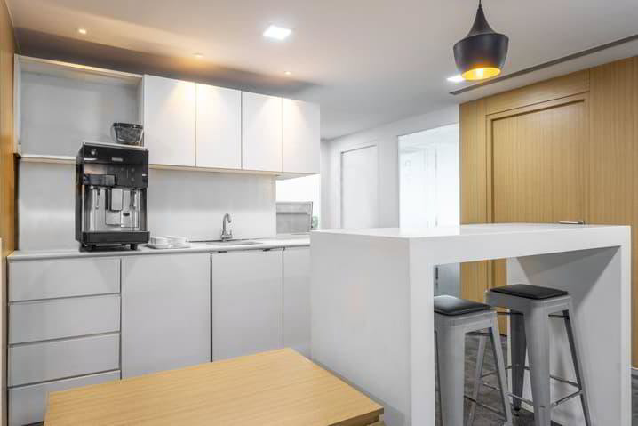 Bureau privé équipé à Spaces Quai de l'Ile - Mehr