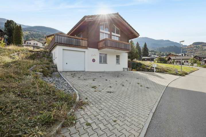 Casa di 3.5 locali in vendita a Unterbäch VS - immagine 1/13
