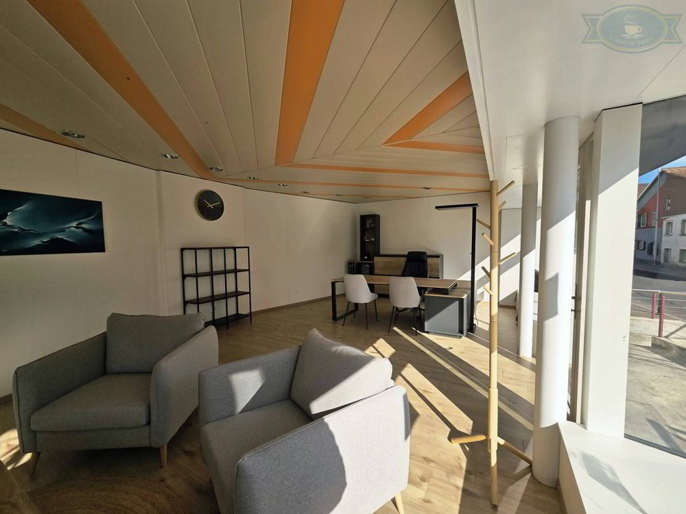 null rooms Office & Commercial for rent in Bassecourt - image 1/3