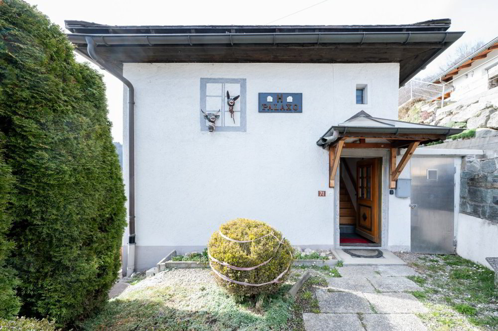 Casa di 2.5 locali in vendita a Schluein - immagine 1/10