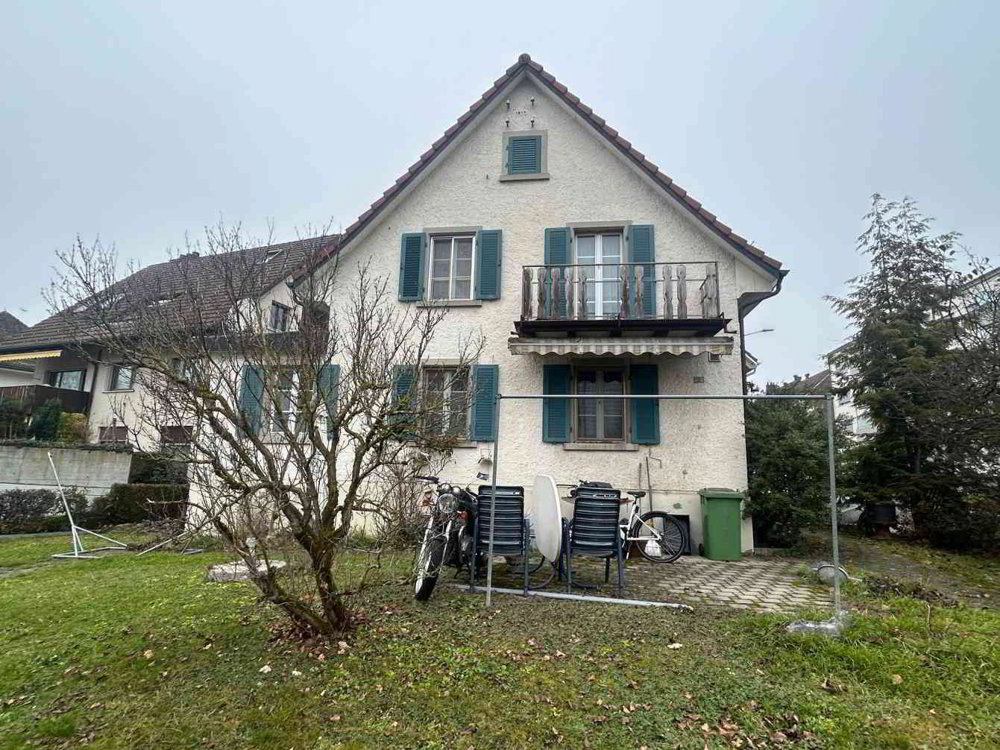 5.5 rooms House to buy in Bülach - image 1/1
