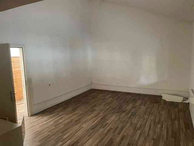 2.5 rooms Office & Commercial for rent in Arbon - image 1/6