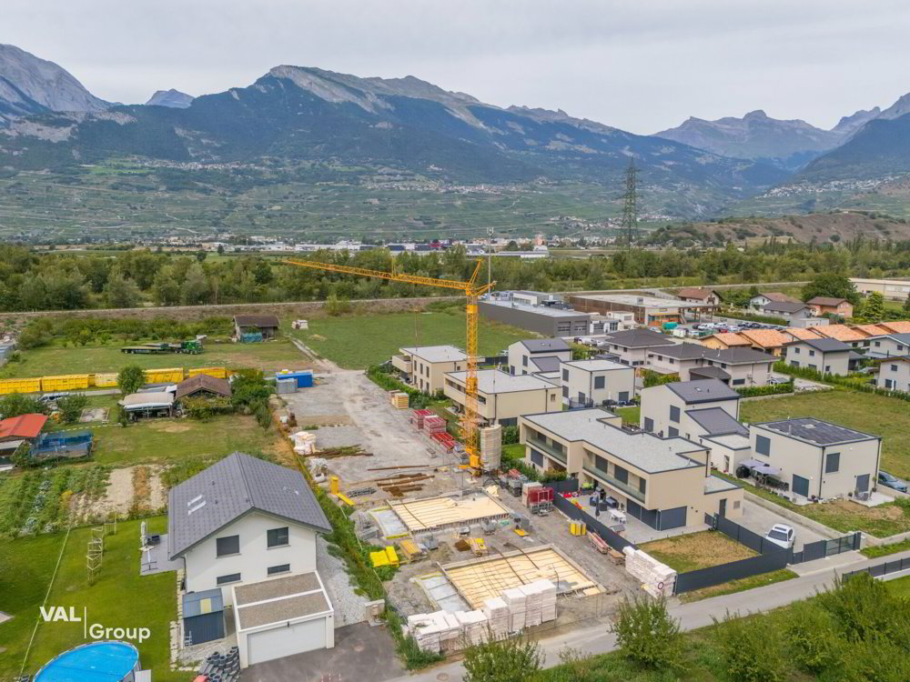 4 rooms House to buy in Aproz (Nendaz) - image 1/10