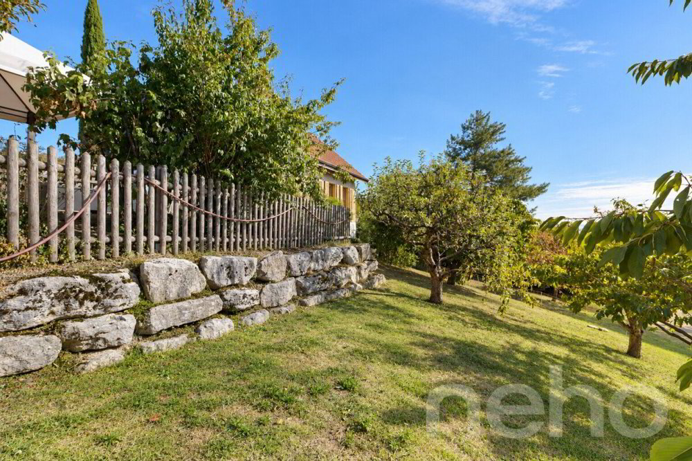 4.5 rooms House to buy in Treycovagnes - image 1/12