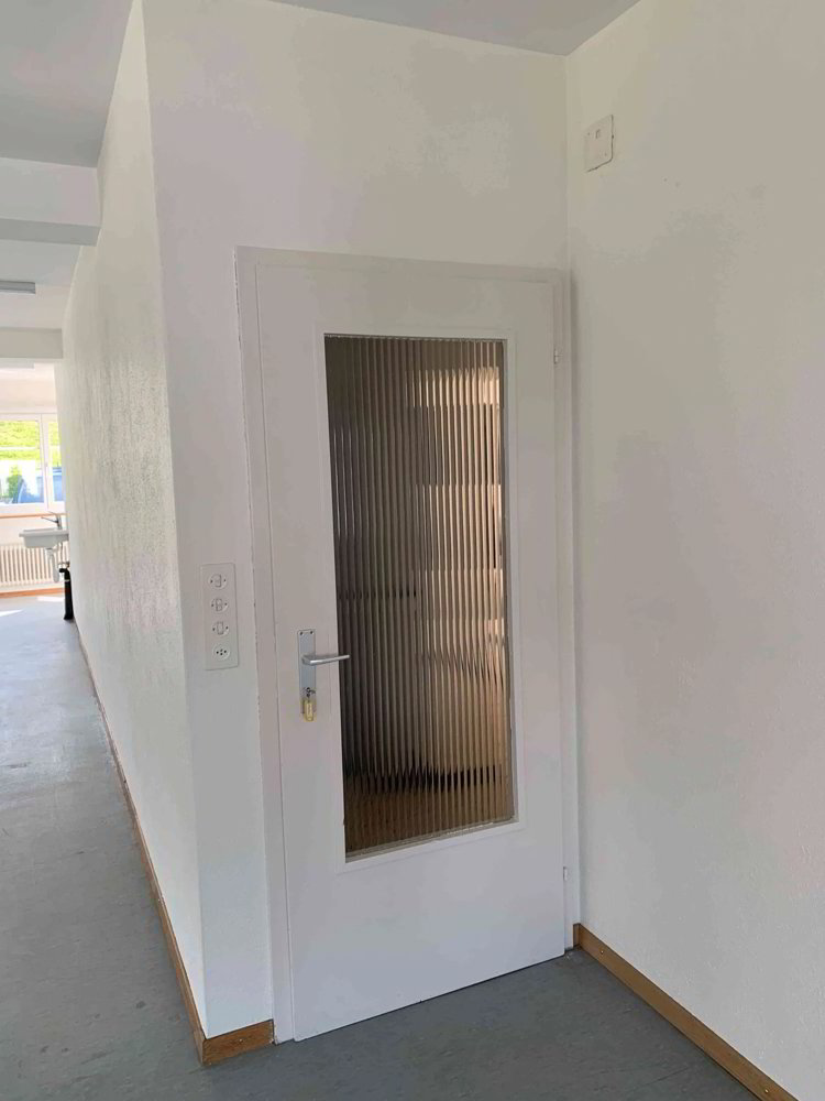 Attraktiver Gewerbe- und Hobbyraum (47 m²) im Erdgeschoss zu vermieten - Ansicht 4
