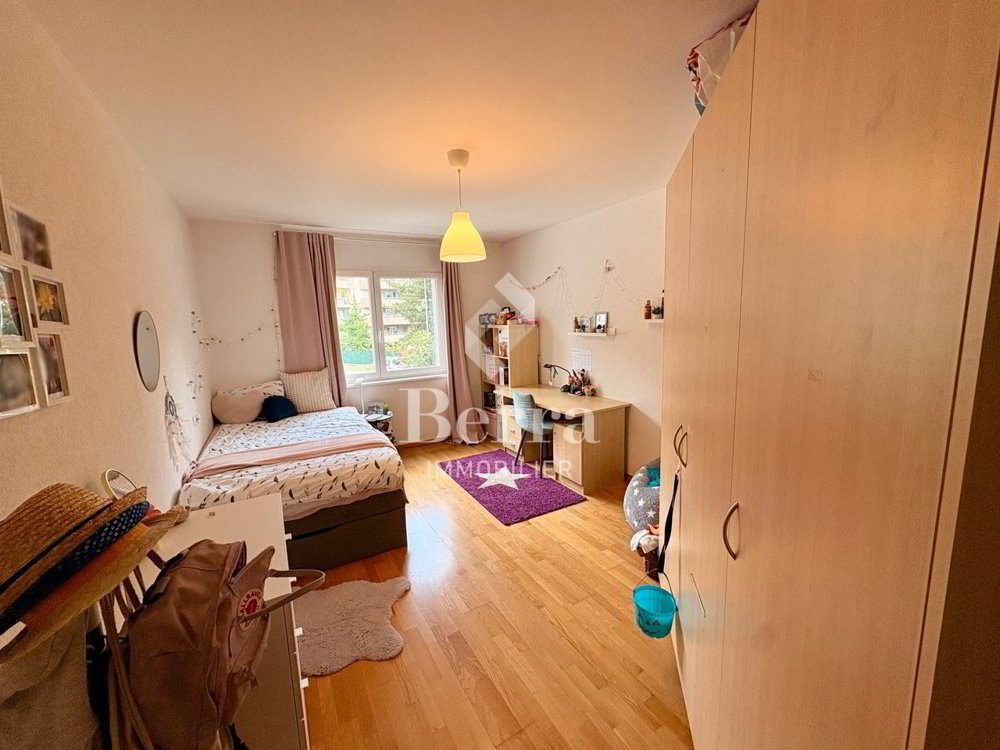 4 rooms Apartment for rent in Martigny - image 1/13