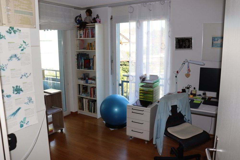 4 rooms Apartment to buy in Oftringen - image 1/13