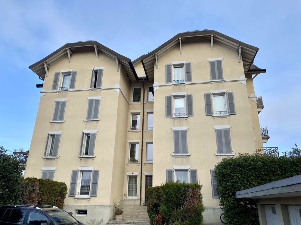 3 rooms Apartment for rent in Renens VD - image 1/9