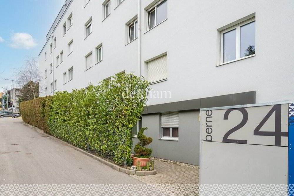 null rooms Office & Commercial for rent in Lausanne - image 1/1