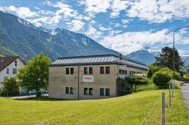 null rooms Office & Commercial for rent in Glarus - image 1/1