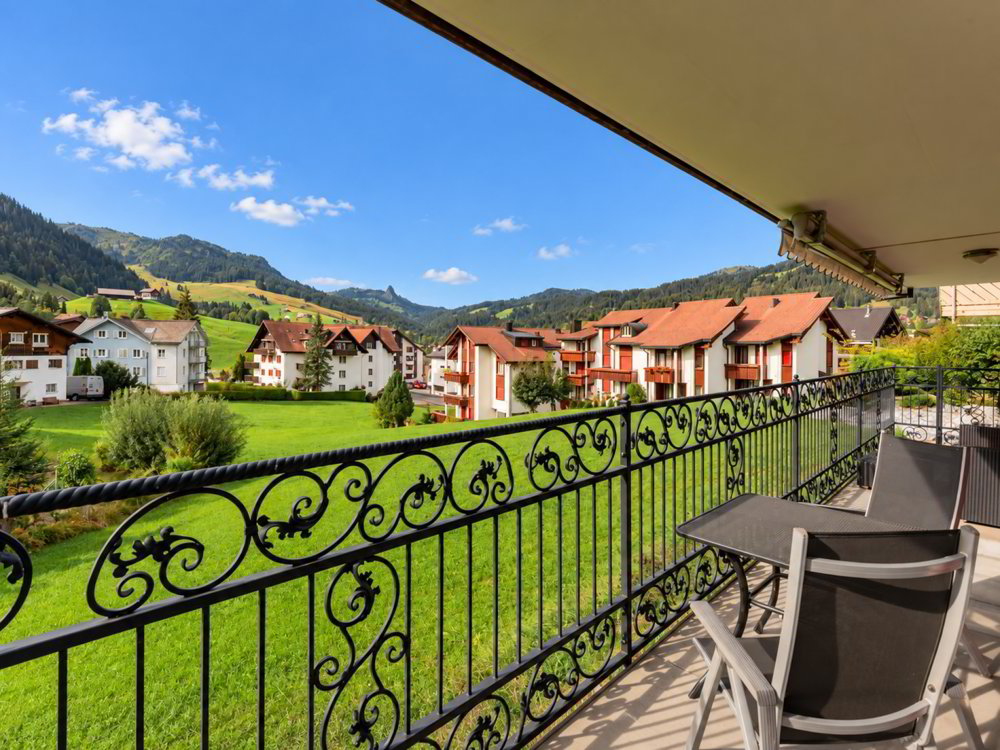 3.5 rooms Apartment to buy in Oberiberg - image 1/13