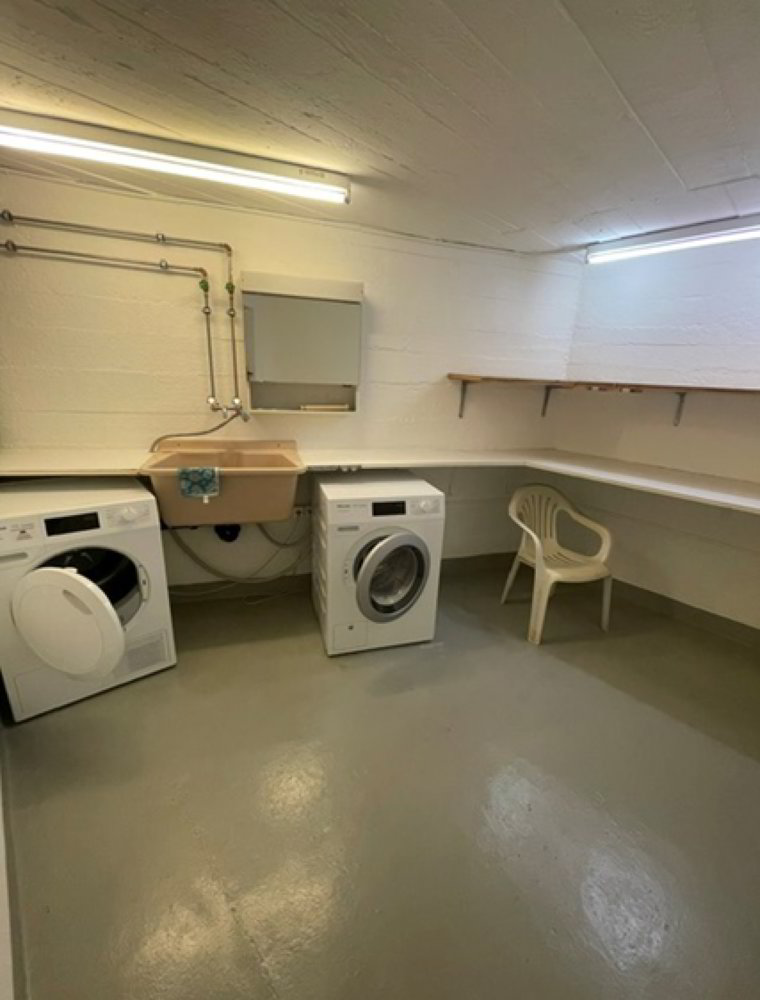 1.5 rooms Apartment for rent in Zürich - image 1/6